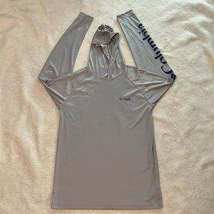 Columbia fishing shirt